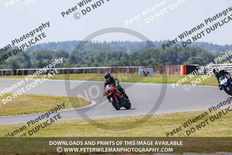 enduro digital images;event digital images;eventdigitalimages;no limits trackdays;peter wileman photography;racing digital images;snetterton;snetterton no limits trackday;snetterton photographs;snetterton trackday photographs;trackday digital images;trackday photos